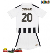 Camisa de Futebol Juventus Andrea Cambiaso #20 Equipamento Principal Infantil 2026-27 Manga Curta (+ Calças curtas)